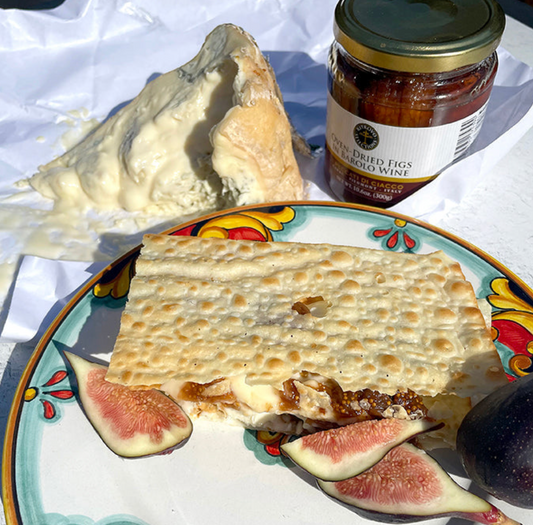 Sardinian Parchment Crackers with Gorgonzola Dolce and Fig Jam